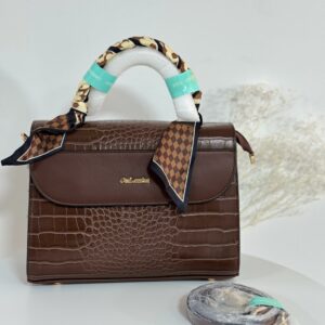 حقيبة Christina&OLK 👜 - الصورة 2