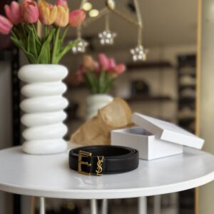 ⁦YSL Signature Belt (حزام ماركة Ysl)⁩ - الصورة ⁦2⁩